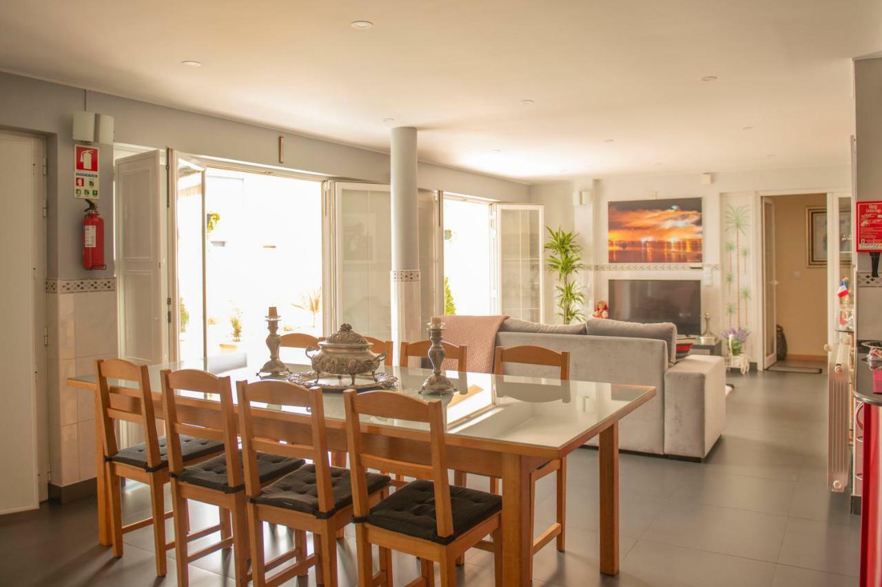 Casa Golfinho Hébergement de vacances *