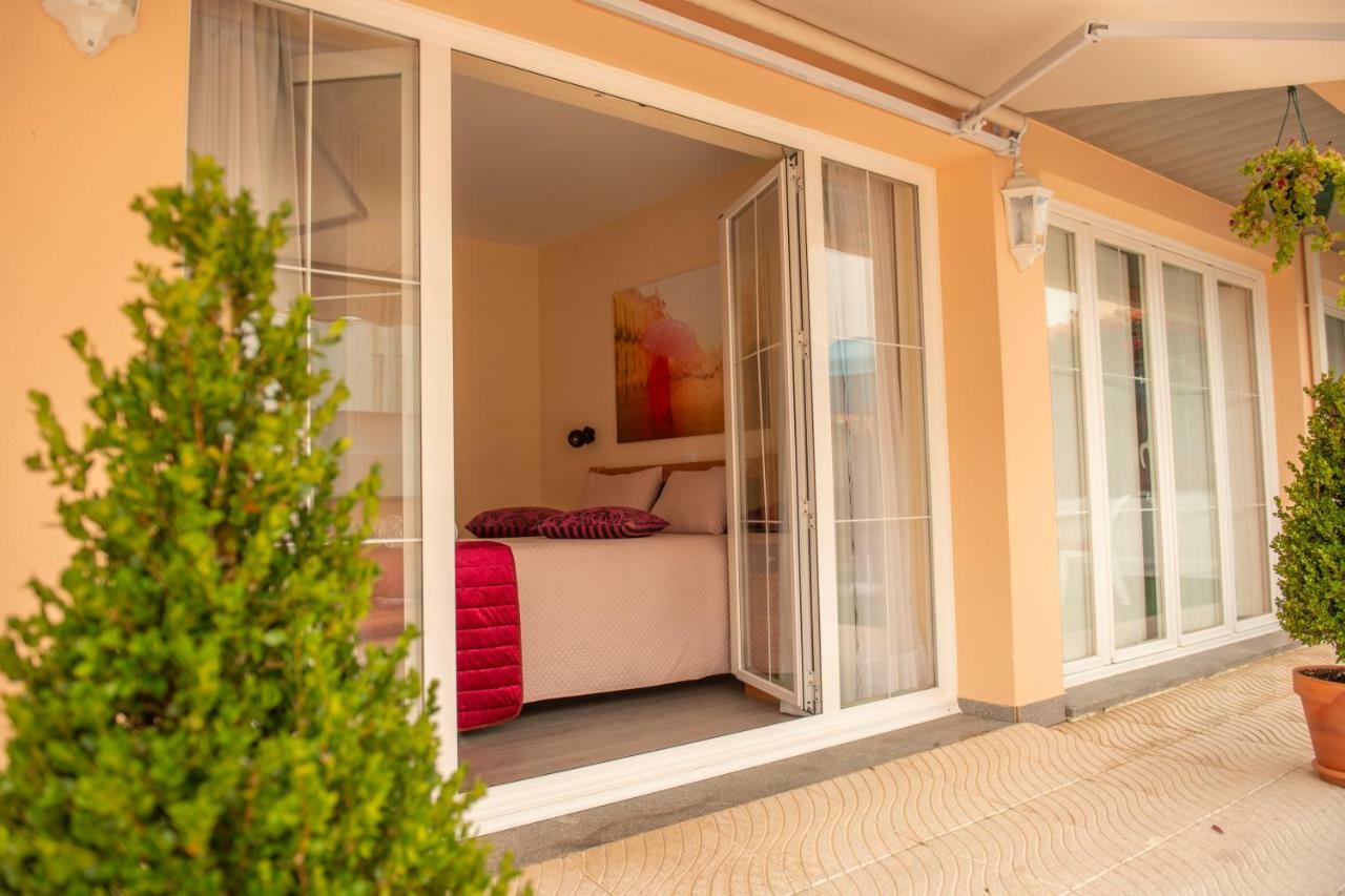 Holiday home Casa Golfinho *